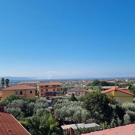 La Casa Di Isa Lägenhet Lamezia Terme Exteriör bild