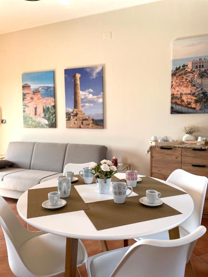 La Casa Di Isa Lägenhet Lamezia Terme Exteriör bild